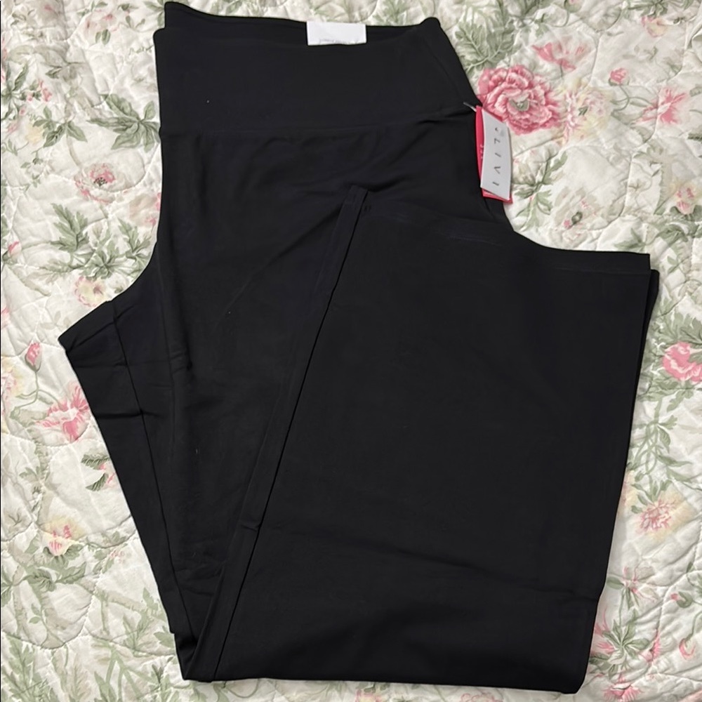 Lane Bryant Classic Black Yoga Pants - SHORT